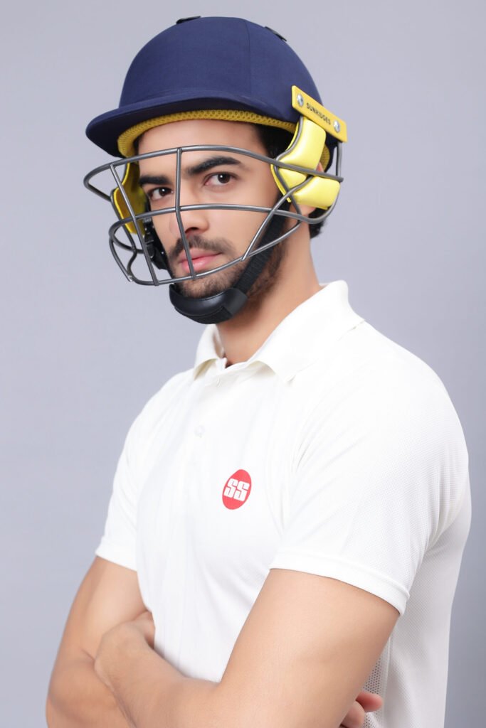 SS HELMET PREMIUM